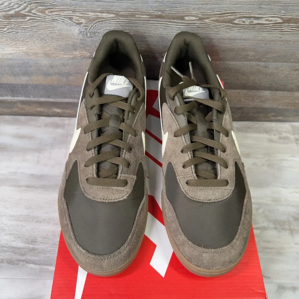 Nike Terra Manta SDE Mens Size 11 Casual Suede Sneakers Dark Hazel Coconut Milk